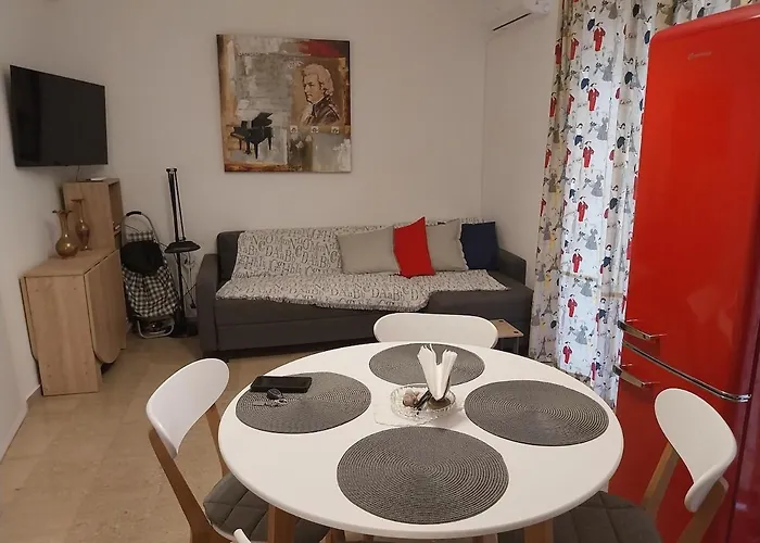 Beautiful アパート